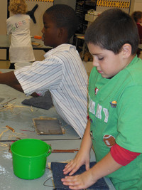 Making Paper - Photo Number 39