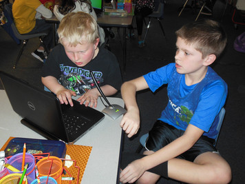 Buddies teaching SMART Recorder - Photo Number 3