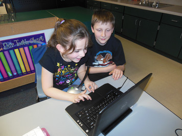 Buddies teaching SMART Recorder - Photo Number 9