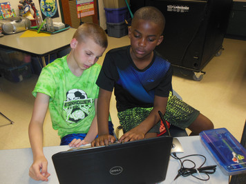 Buddies teaching SMART Recorder - Photo Number 12