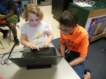 Buddies teaching SMART Recorder - Photo Number 14