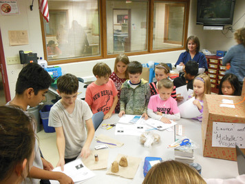 6th Grade Buddies' Science Fair - Photo Number 5