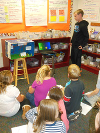 6th Grade Buddies' Science Fair - Photo Number 6
